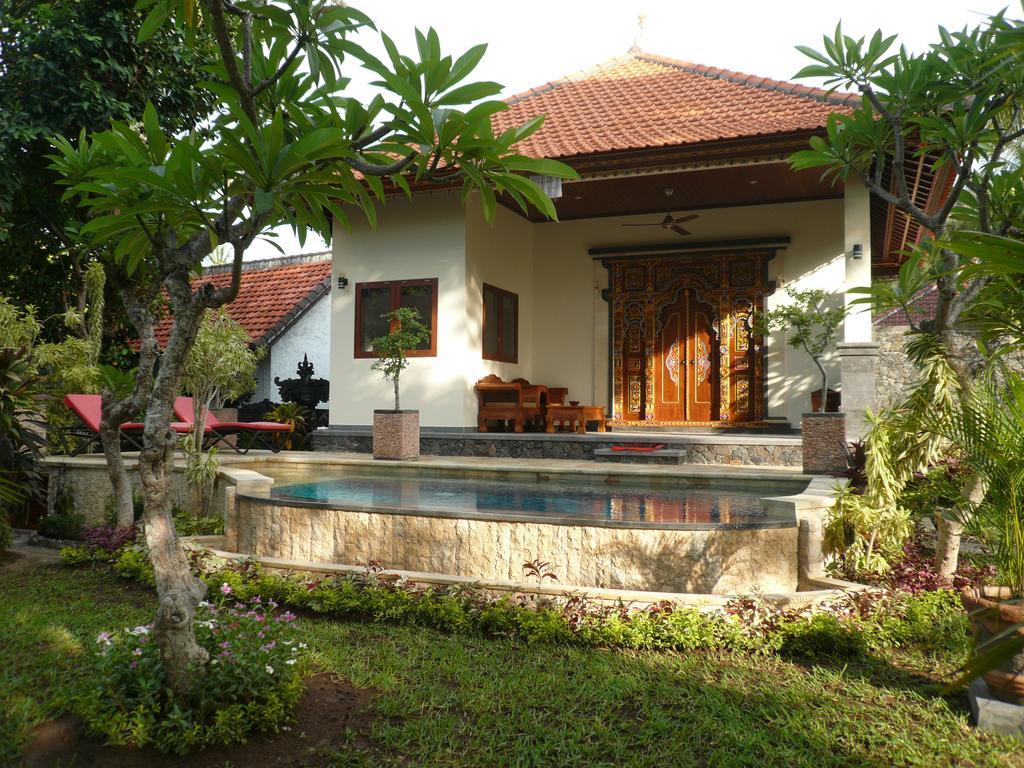 Di Abian Villas อาเม็ด ภายนอก รูปภาพ